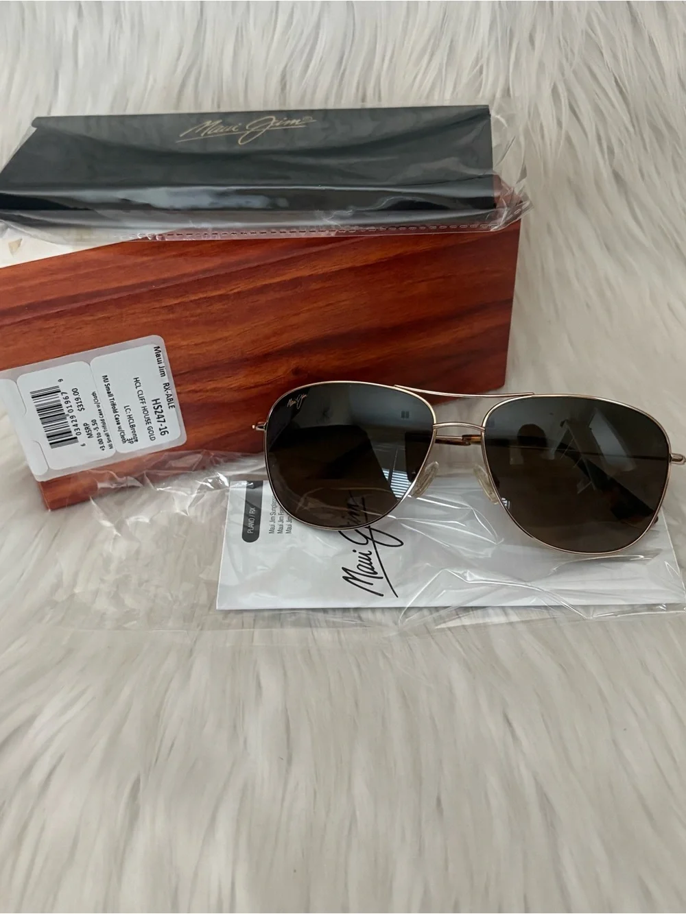 Maui Jim Cliff House Large Aviator Sunglasses - Gold Frames, Bronze Lenses - EUC